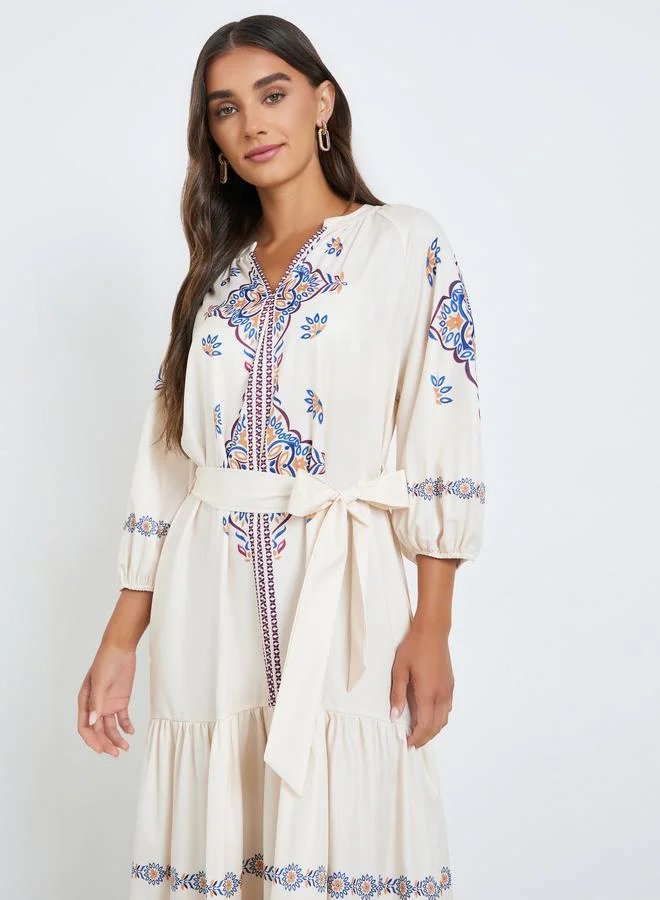 ستايلي فستان ميدي طبقات بطبعة زهور